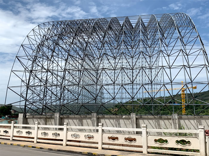 万源山寨矿储煤棚网架